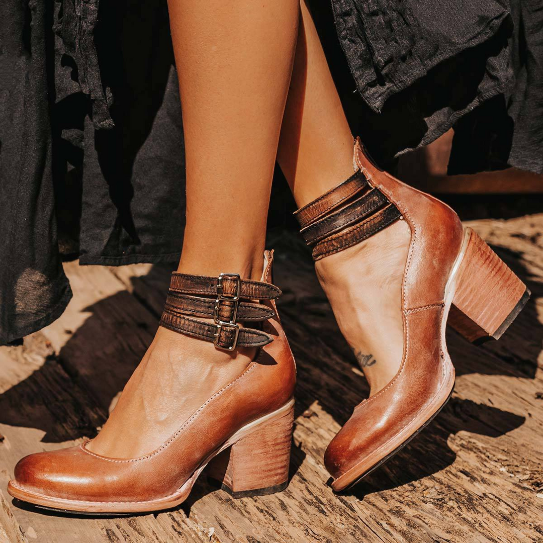 Alina | Vintage Classic with Heels