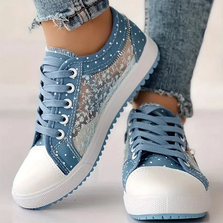 Carly | Elegant Sneakers with Floral Details