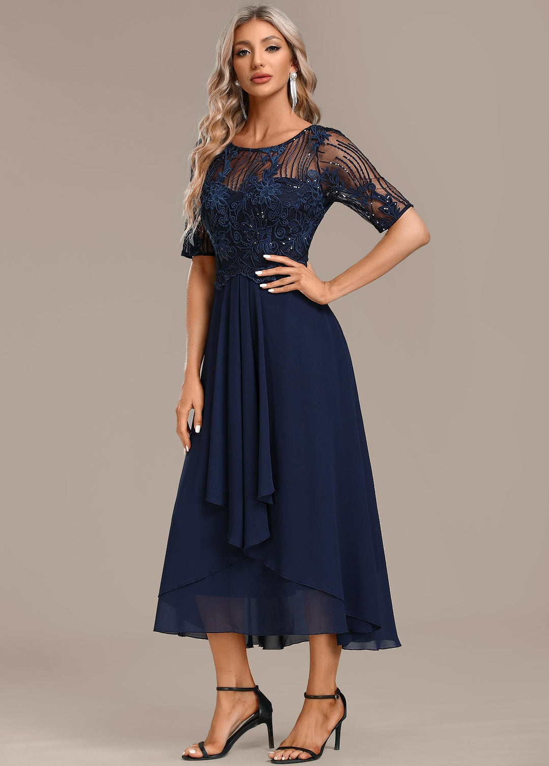 Sophie | Lace Short Sleeve Round Neck Dress