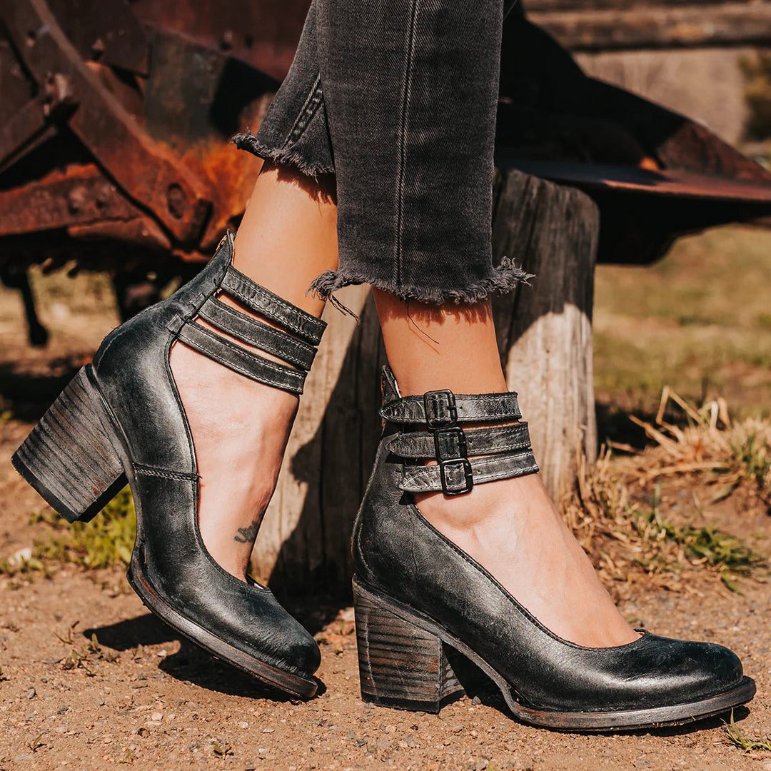 Alina | Vintage Classic with Heels