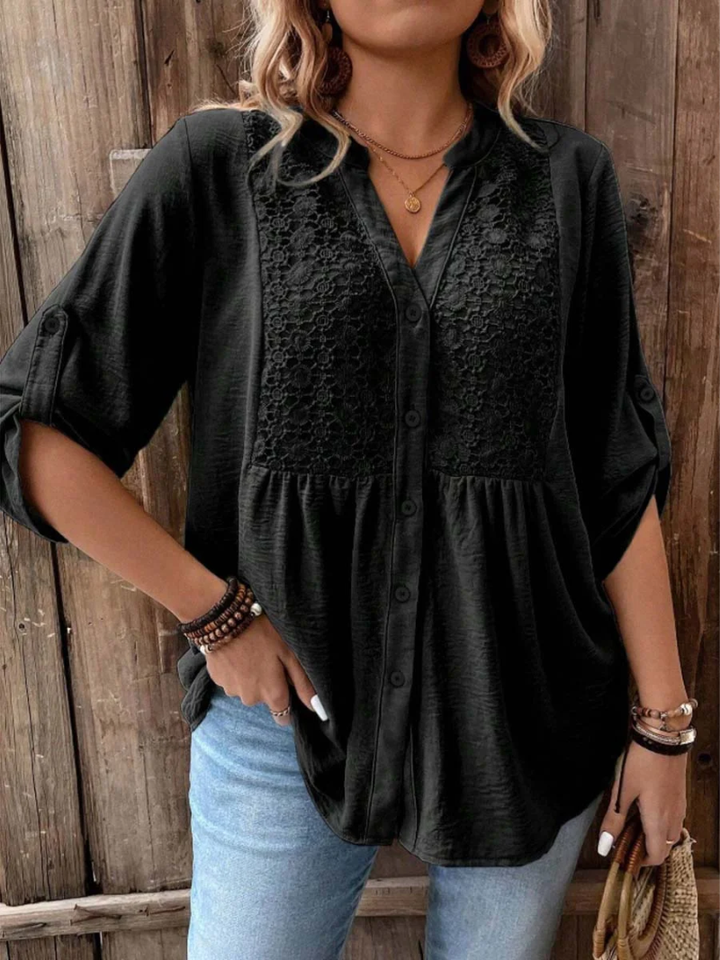 Noor – Blouse with V-neck and buttons