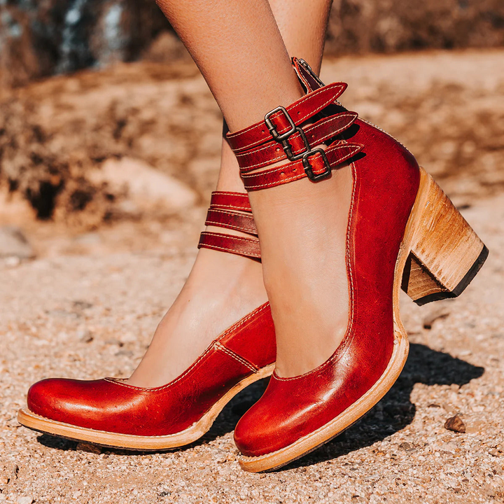 Alina | Vintage Classic with Heels