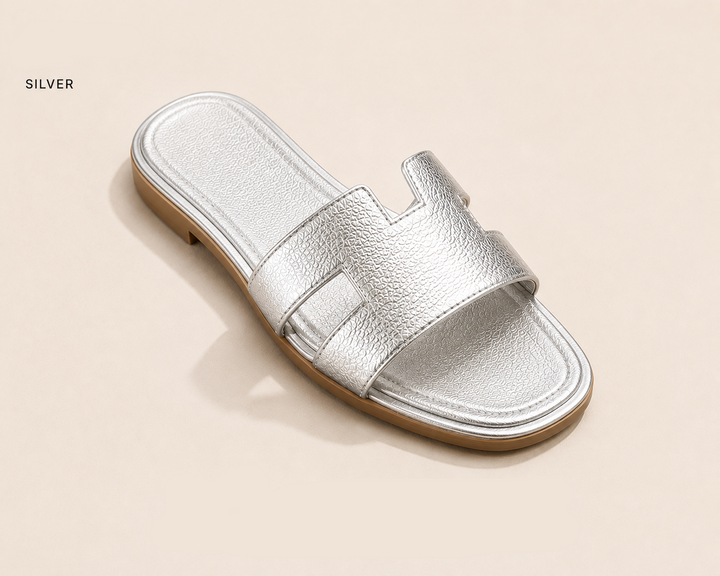 Lori | Flat Sandals in Elegant Summer Style