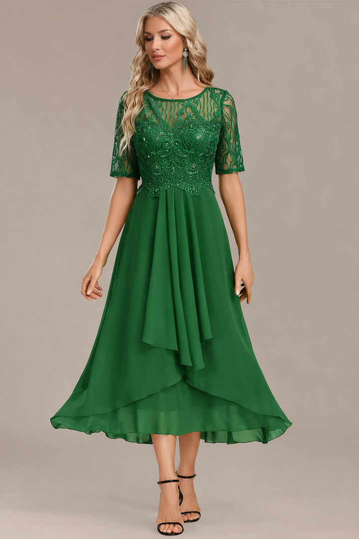 Sophie | Lace Short Sleeve Round Neck Dress